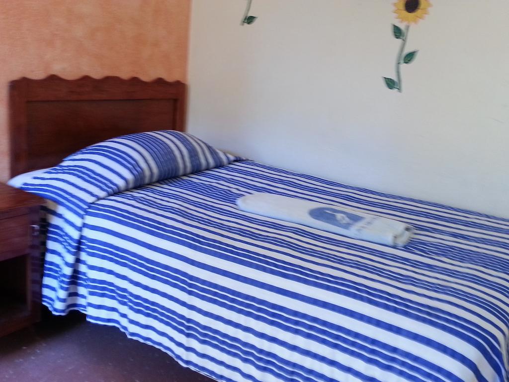 Hotel Casa Arnel Oaxaca Oda fotoğraf