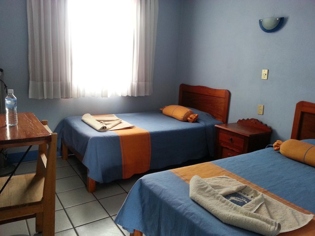 Hotel Casa Arnel Oaxaca Oda fotoğraf